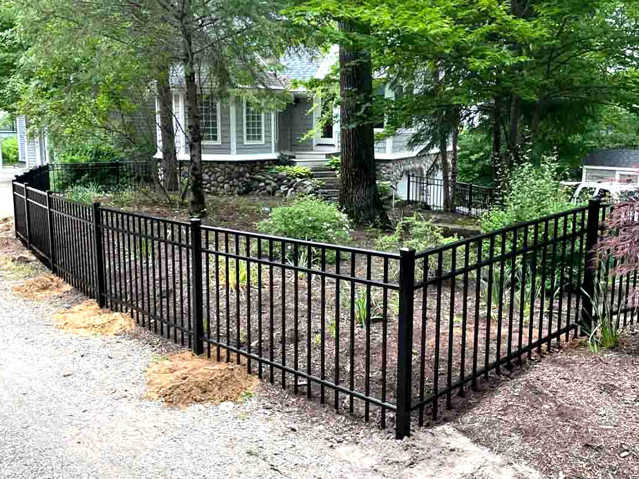 Residential Aluminum Fence Company In Traverse City Michigan