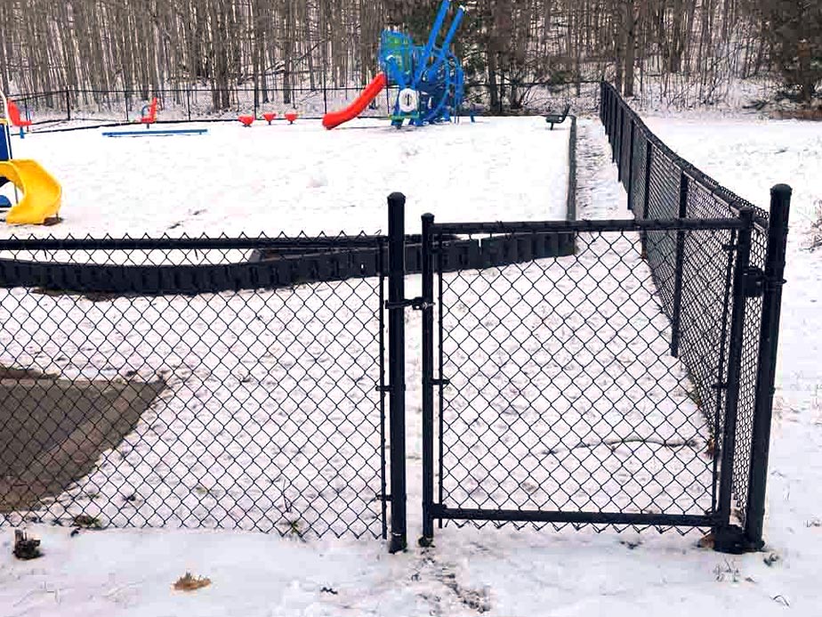 Chain Link pet fencing in Traverse City Michigan