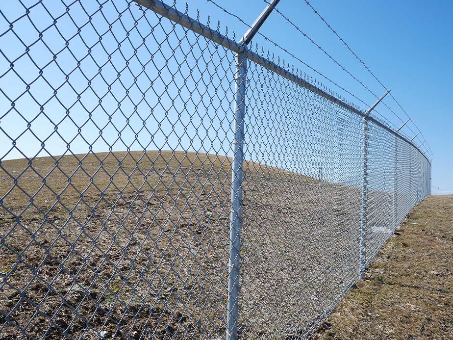 Commercial Chain Link fence contractor in the Traverse City Michigan area.