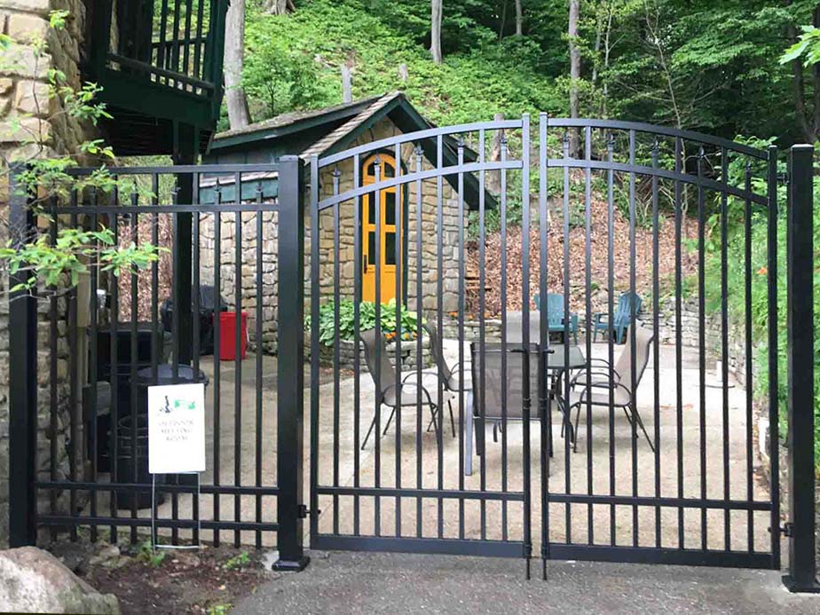 Swing gate installation  contractor in the Traverse City Michigan area.